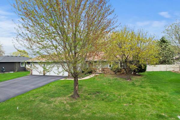 17076 Forfar CT, Farmington, MN 55024