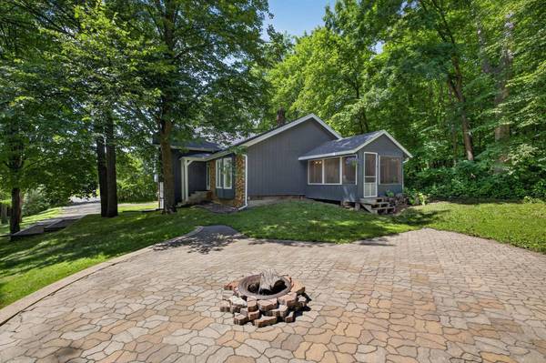 8499 Anoka AVE S, Northfield, MN 55057