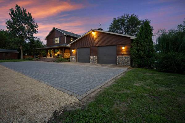29173 Le Sueur Creek RD, Le Sueur, MN 56058