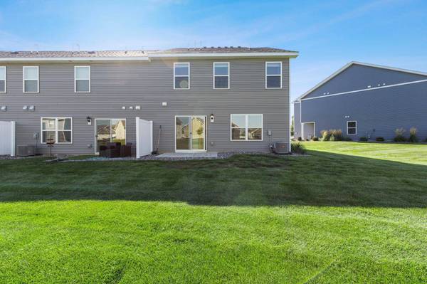 13616 Kaylemore TRL, Rosemount, MN 55068