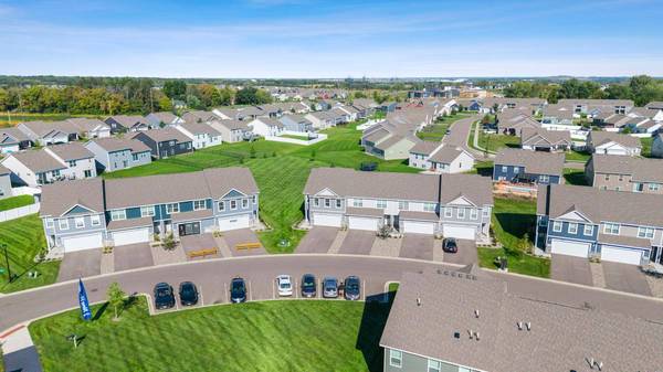 13616 Kaylemore TRL, Rosemount, MN 55068