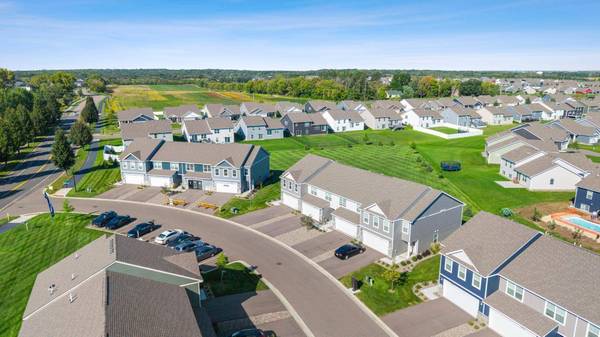 13616 Kaylemore TRL, Rosemount, MN 55068