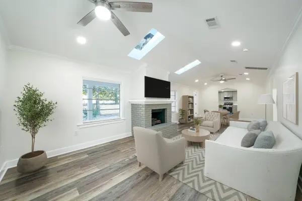 710 Powell Drive, Niceville, FL 32578