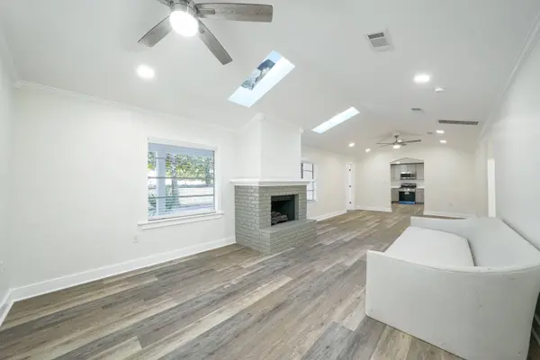 710 Powell Drive, Niceville, FL 32578