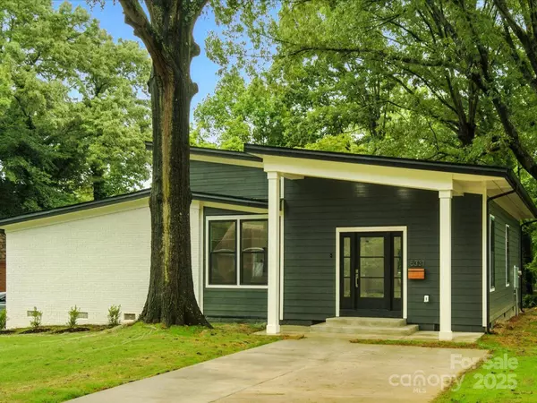 5331 Coburg AVE, Charlotte, NC 28215