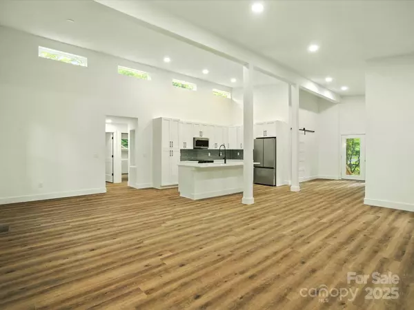 5331 Coburg AVE, Charlotte, NC 28215