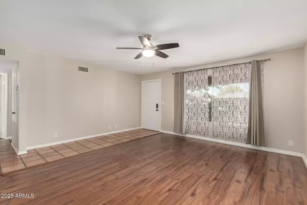 4158 E CRESCENT Avenue, Mesa, AZ 85206