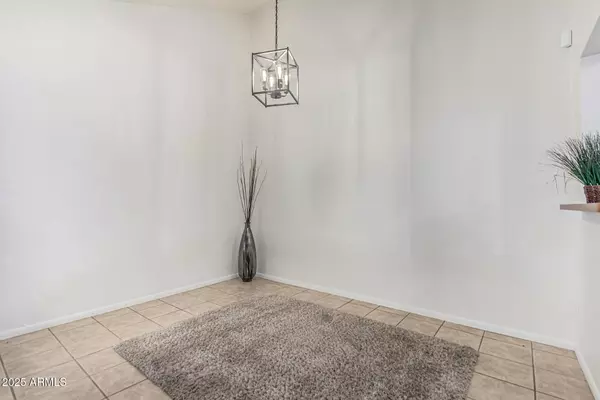 826 S CASITAS Drive #A, Tempe, AZ 85281