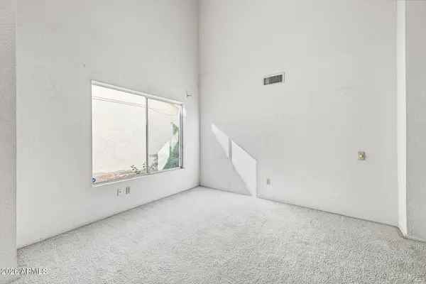 5630 S ROCKY POINT Road, Tempe, AZ 85283