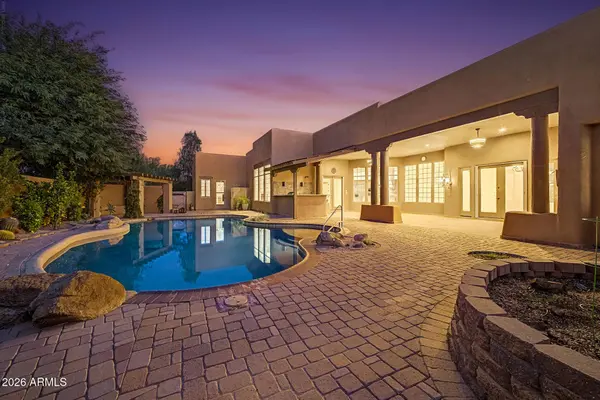 8300 E DIXILETA Drive #298, Scottsdale, AZ 85266