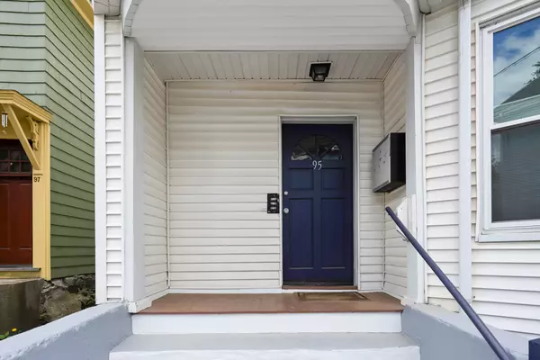Jamaica Plain, MA 02130-5127,95 Child St #2