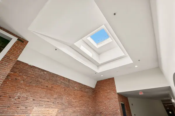 76 Elm St #404, Jamaica Plain, MA 02130-2800