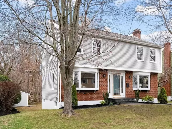 31 Eldon St, Boston, MA 02131