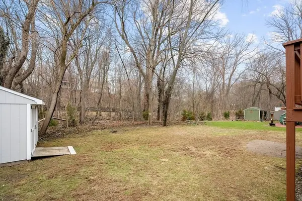 31 Eldon St, Boston, MA 02131