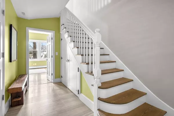 29 Greenough Ave #2, Boston, MA 02130