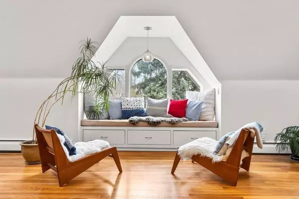 29 Greenough Ave #2, Boston, MA 02130