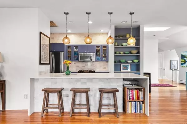 29 Greenough Ave #2, Boston, MA 02130