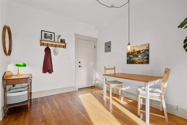 60 Jamaicaway #10, Boston, MA 02130