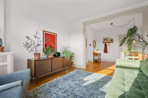 60 Jamaicaway #10, Boston, MA 02130