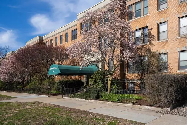 60 Jamaicaway #10, Boston, MA 02130