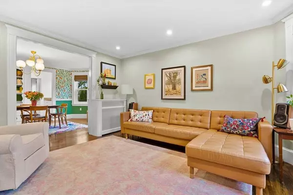 52 Metropolitan Ave #1, Boston, MA 02132