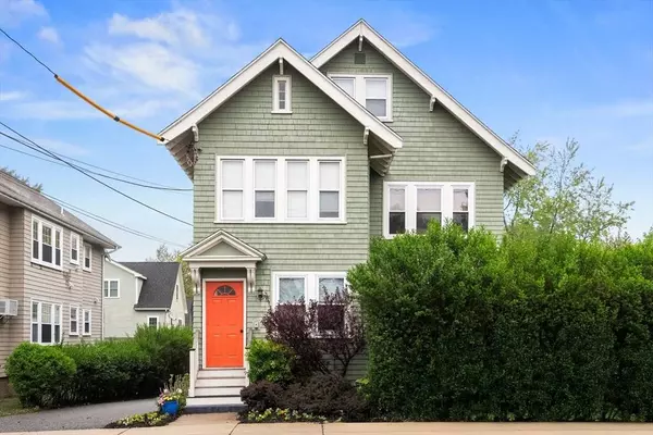 52 Metropolitan Ave #1, Boston, MA 02132