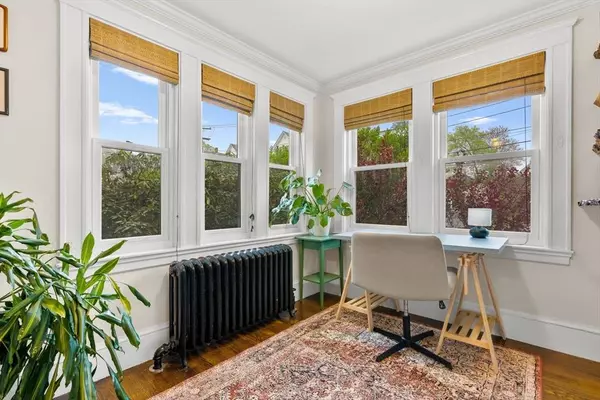 52 Metropolitan Ave #1, Boston, MA 02132