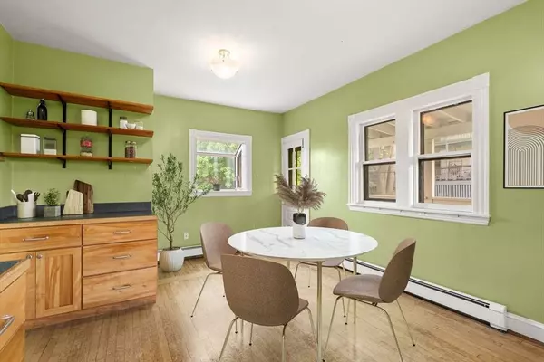 27 Chilcott Place #2, Boston, MA 02130