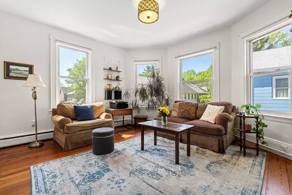 95 Child St #2, Boston, MA 02130