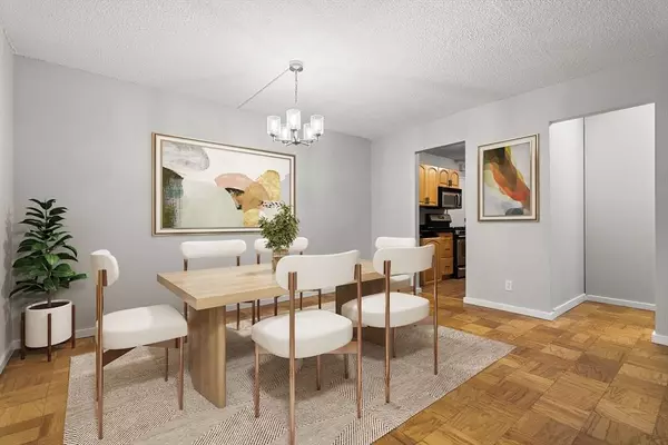 99 Pond Avenue #220, Brookline, MA 02445