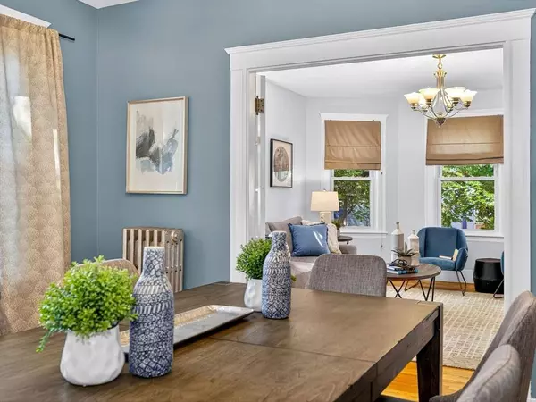 58 Forest Hills St #2, Boston, MA 02130