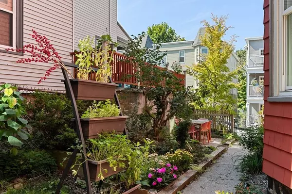 93 Wenham St #2, Boston, MA 02130