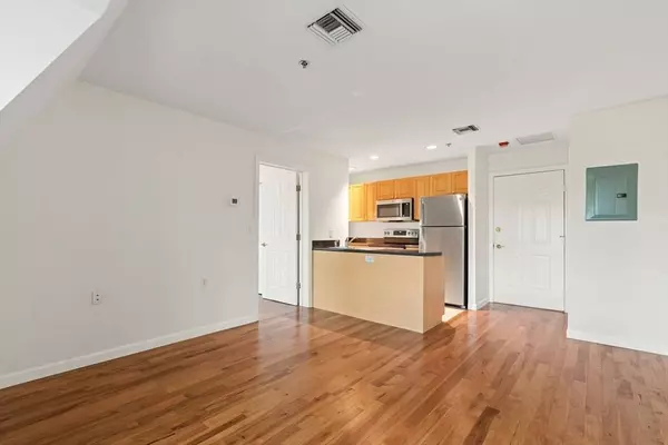 332 Jamaicaway #406, Boston, MA 02130