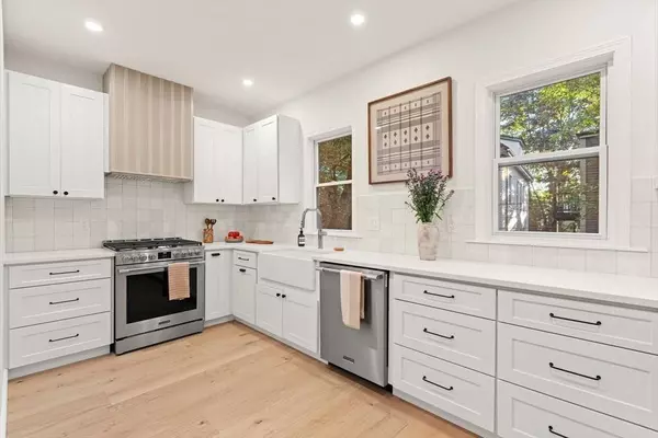 33 Jamaica St #1, Boston, MA 02130