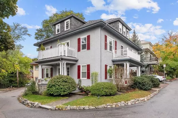 40-53 Robinwood Ave #2, Boston, MA 02130