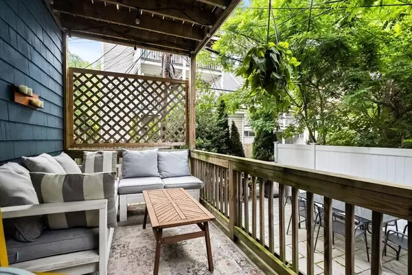 156A South #1L, Boston, MA 02130