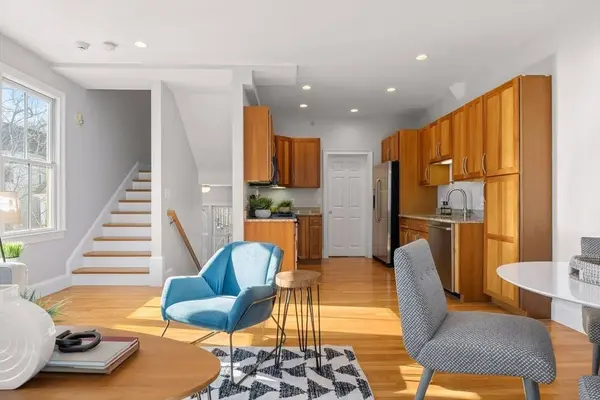 32 Stedman #32, Boston, MA 02130