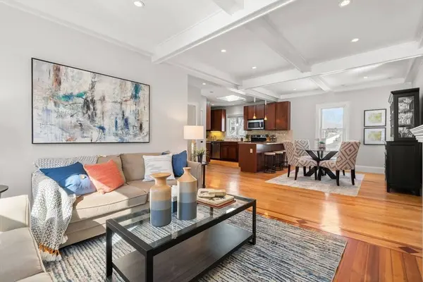 23 Rowe St #23, Boston, MA 02131