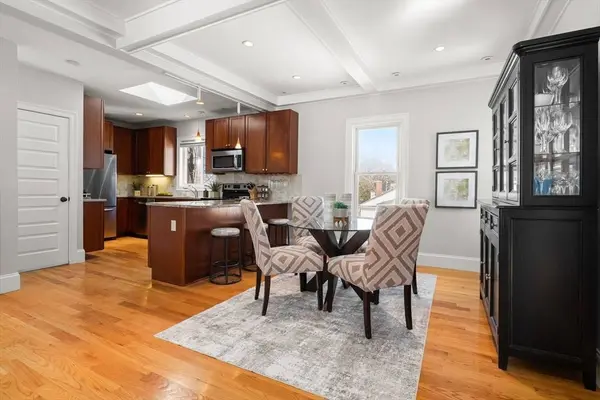 23 Rowe St #23, Boston, MA 02131