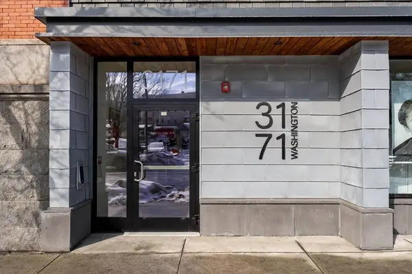 3171 Washington St #204, Boston, MA 02130