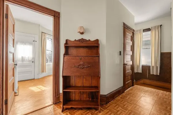 28 Boylston Street, Boston, MA 02130