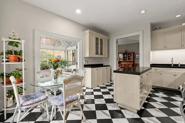 8 Warren Square #2, Boston, MA 02130