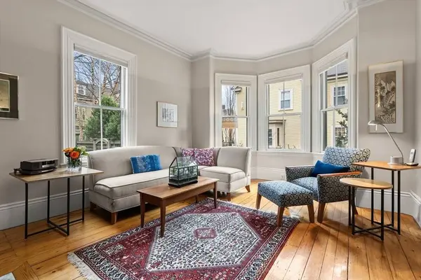 8 Warren Square #2, Boston, MA 02130