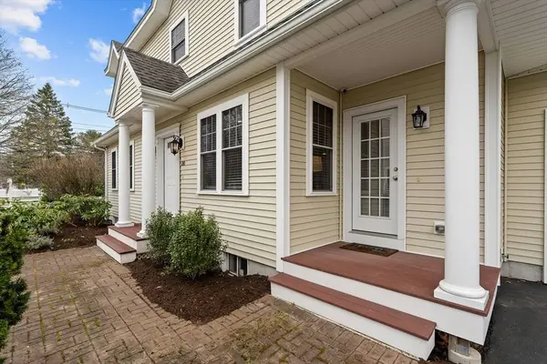 210 School, Framingham, MA 01701