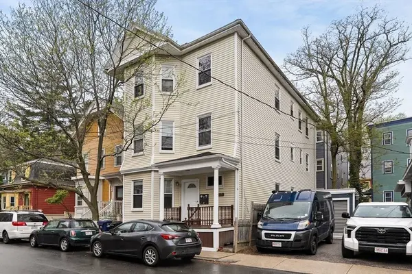 177 Chestnut Avenue, Boston, MA 02130
