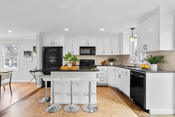 31 Eldon St, Boston, MA 02131