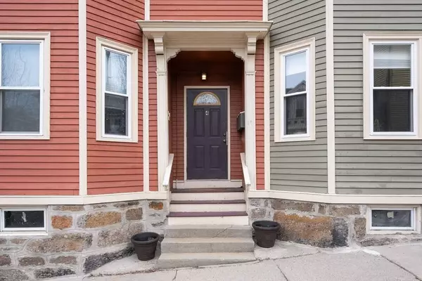 4 Alfred St #3, Boston, MA 02130