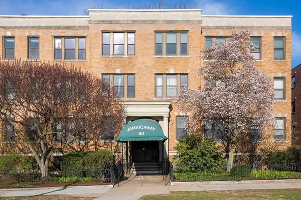 60 Jamaicaway #10, Boston, MA 02130