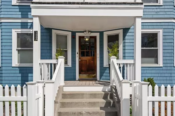 156A South #3R, Boston, MA 02130