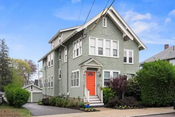 52 Metropolitan Ave #1, Boston, MA 02132